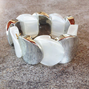 Vintage Pop Stretch Bracelet